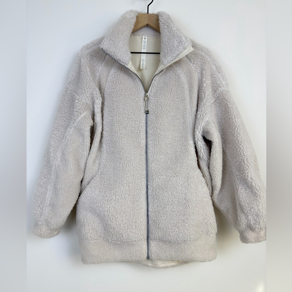 Lululemon Long Textured Fleece Jacket XS/S Cream Zip Up